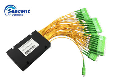 有線テレビのインターネットのための安定性が高いカセット タイプ スプリッター 1X32 PLC スプリッター
